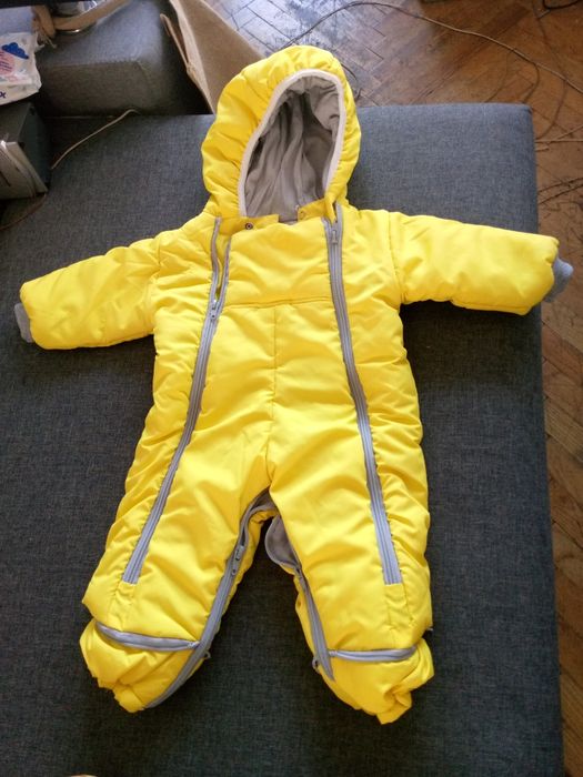 Дитячі комбінезони в гарному стані без нюансів