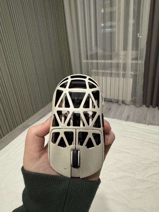 Attack shark r2 night white