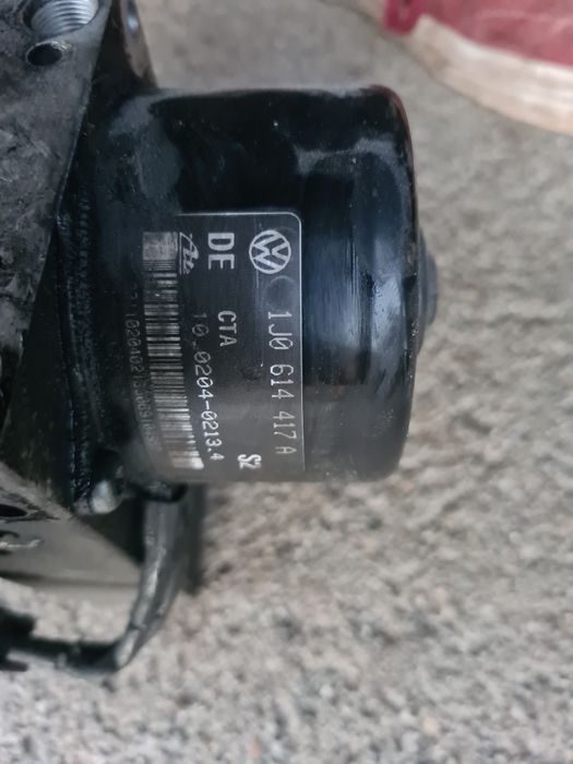 Bomba + Módulo ABS VW