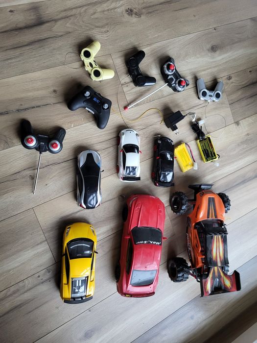 Auta zdalnie sterowane - 6 sztuk - używane