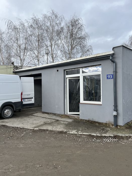 Lokal  SKŁAD - Parkowka 100 m2