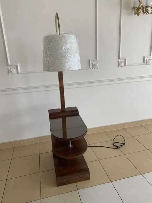 Lampka nocna retro mebel po renowacji