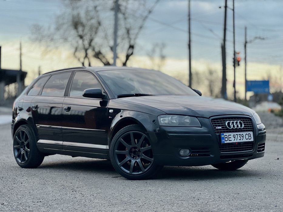 Audi A3 8P заводський S-line