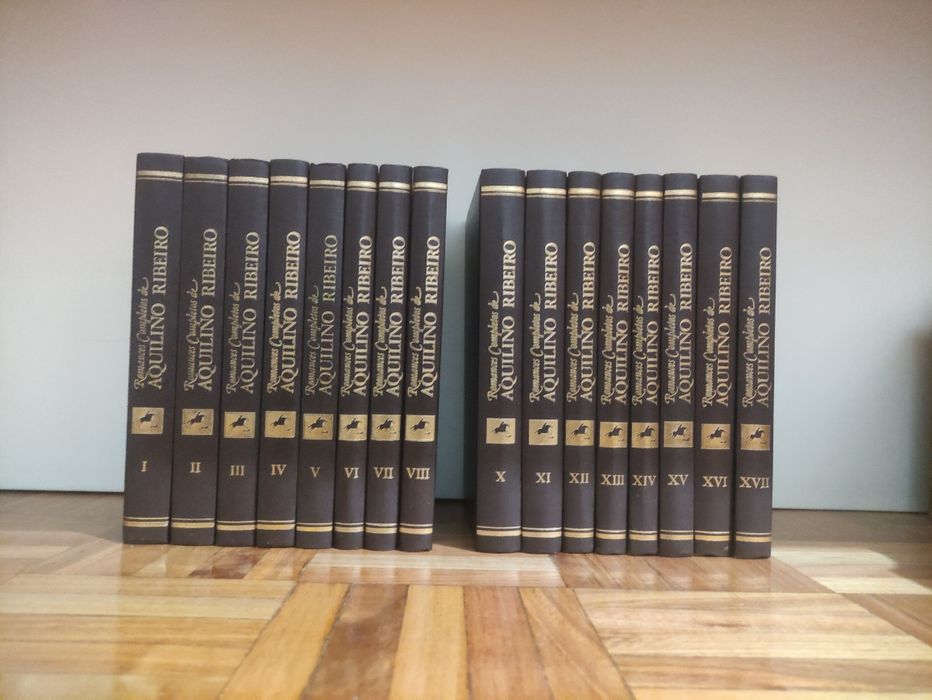 Várias coleções de livros