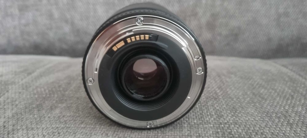 Canon EF 75-300mm f/4-5.6 III Nowy