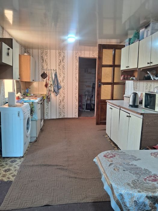 Продам дом с.Ульяновка в хорошем жилом состоянии.