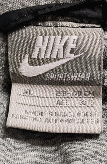 Куртка, вітровка на підлітка Nike