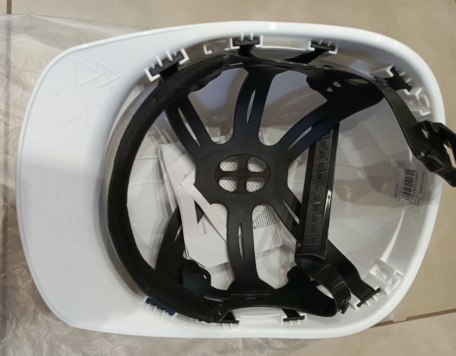 Kask, Hełm ochronny ZIRCON Delta Plus biały.