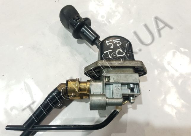 Педаль тормоза (главный кран) D6DA HD120 Hyundai/Kia 593007H500