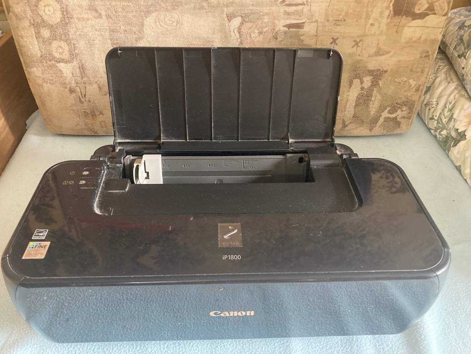 Прінтер Canon 1800 струменевий