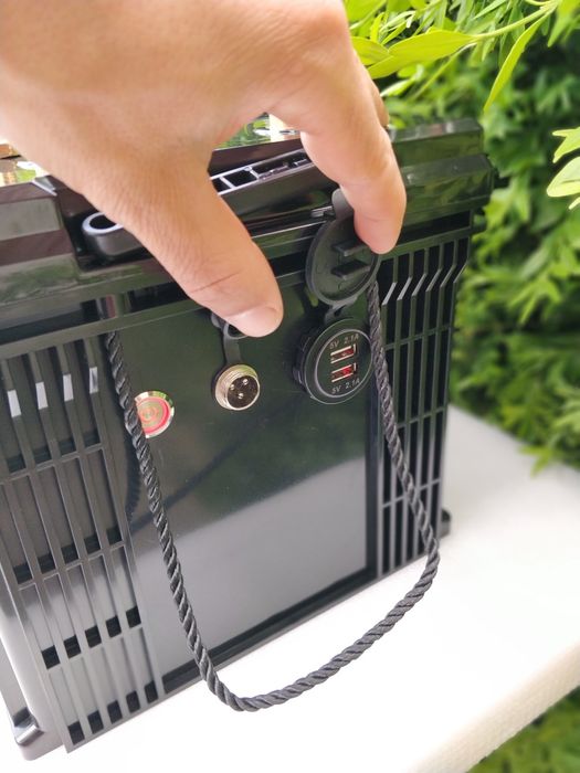 Bateria LifePo4 Kepworth 12V 200ah c/ bluetooth