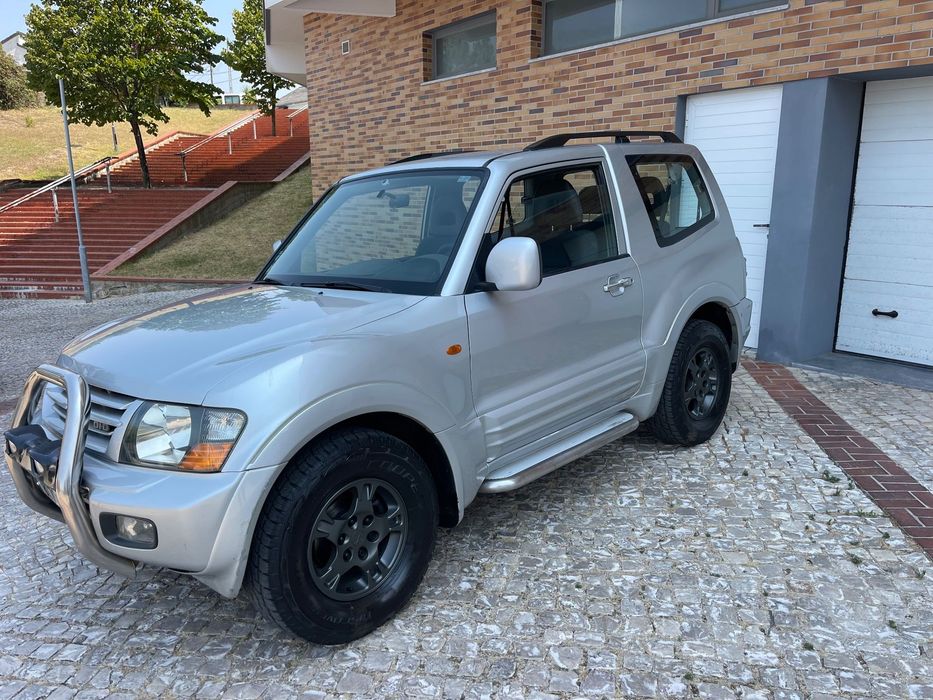 Mitsubishi Pajero 3.2 DI-D GLS ABS+CA