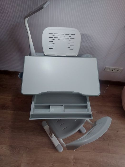 Стол ученический школьный парта