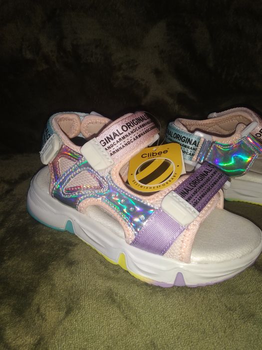 НОВЫЕ сандали, босоножки на девочку 27 Clibee