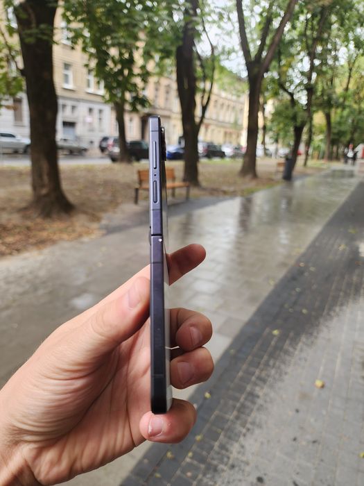 Samsung Flip 7 512 gb жабка