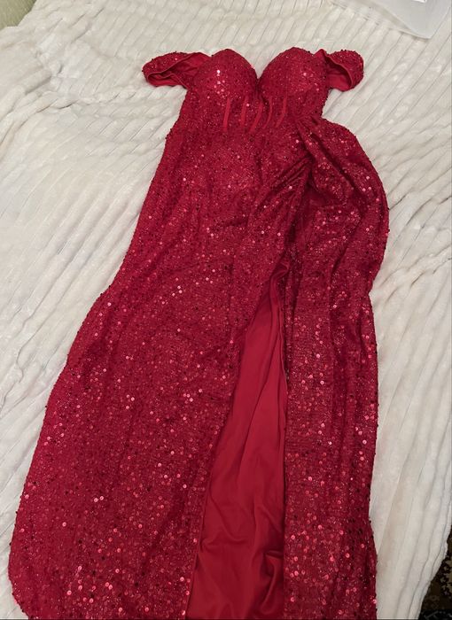 Сукня вечірня випускна новорічна святкова жіноча червона з блискітками
