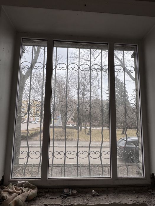 Окна Продам пластикові вікна бу