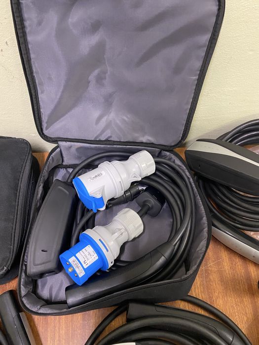 Зарядка Тесла Tesla gen2 gen3 gen1 USA 16-32a Nacs оригінал Гарантія