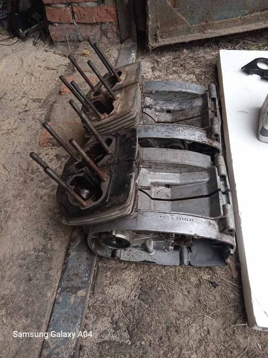 Запчастини двигун ява 634-638 коленвал коробка поршнева картера розбор