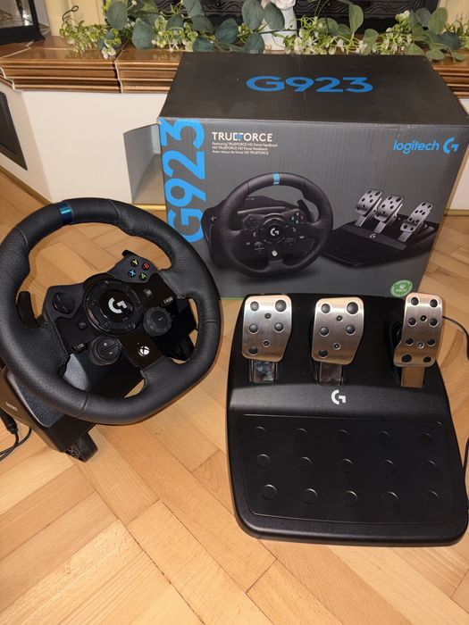 Kierownica logitech g923 trueforce
