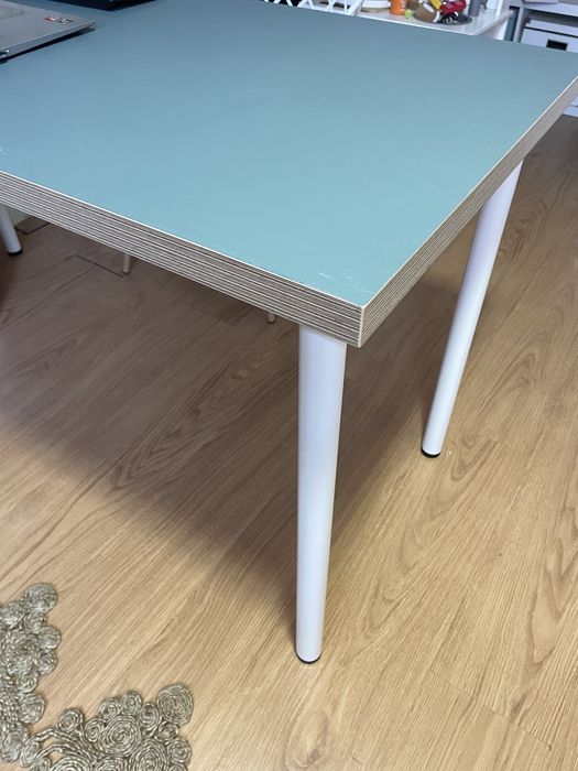 Secretária Mesa Lagkapten Ikea com pernas