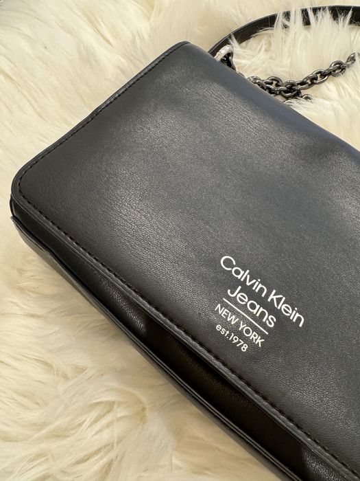 Сумочка Calvin Klein Jeans