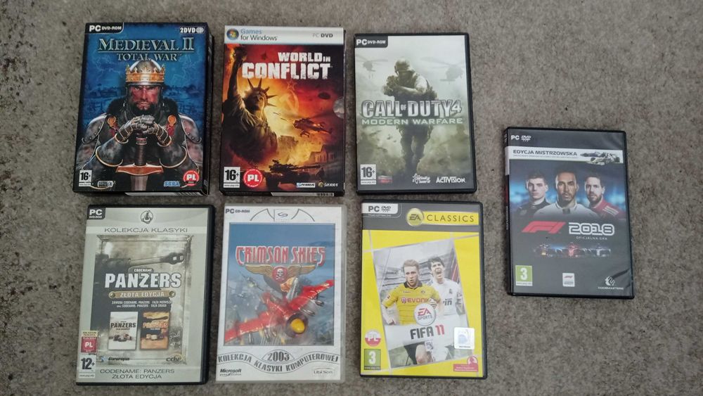 Gry PC-Medieval Total 2 War,World of Conflict, COD 4 Modern Warfare