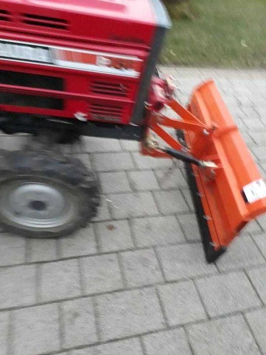 Sprzedam pług do śniegu do traktora ogrodniczego lub quda