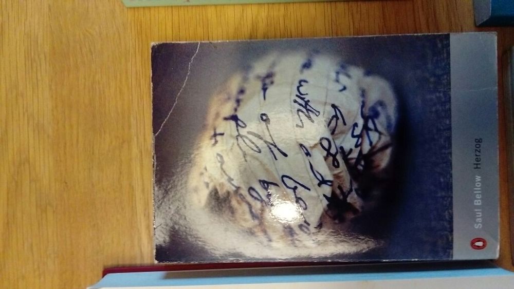 Livros em Inglês e Português