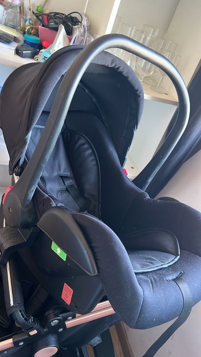 Carrinho de bebé 3 em 1