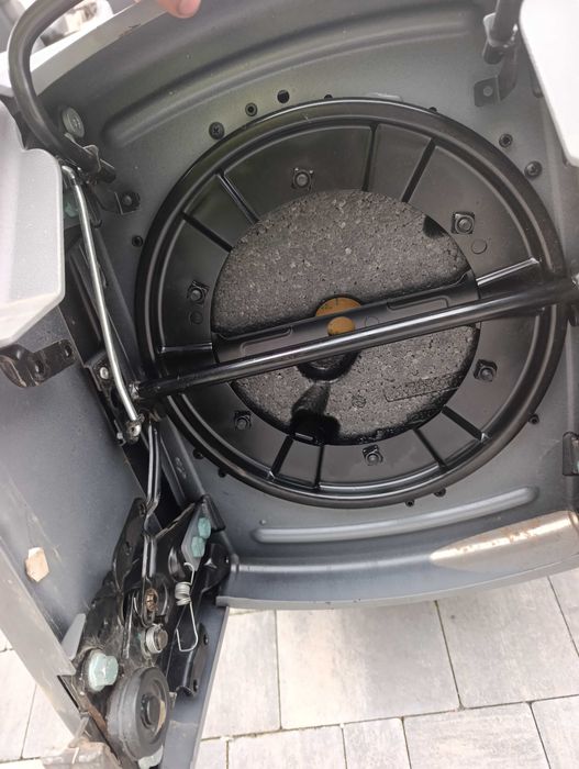 VW T5 T6 MULTIVAN fotel obrotowy DRUGI/TRZECI RZĄD skóra