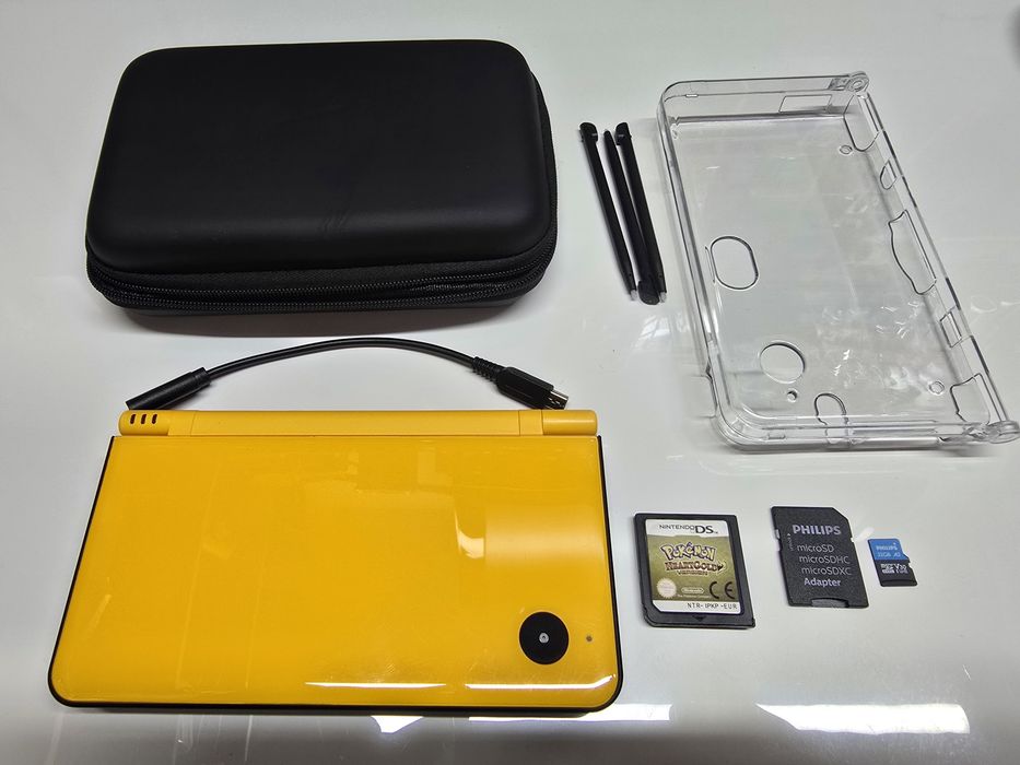 Konsola Nintendo DSi XL Yellow