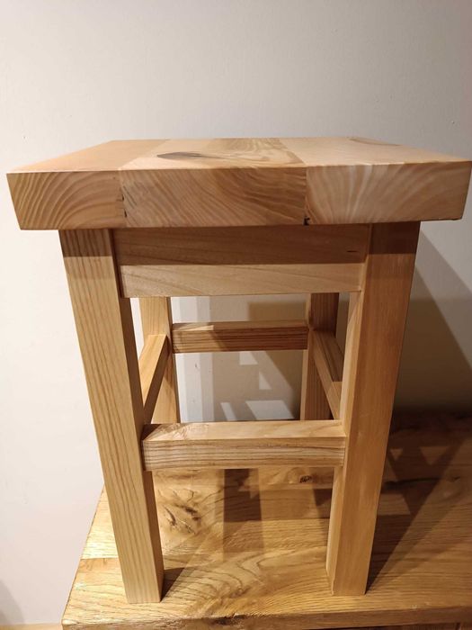 Taboret drewniany dębowy/jesionowy