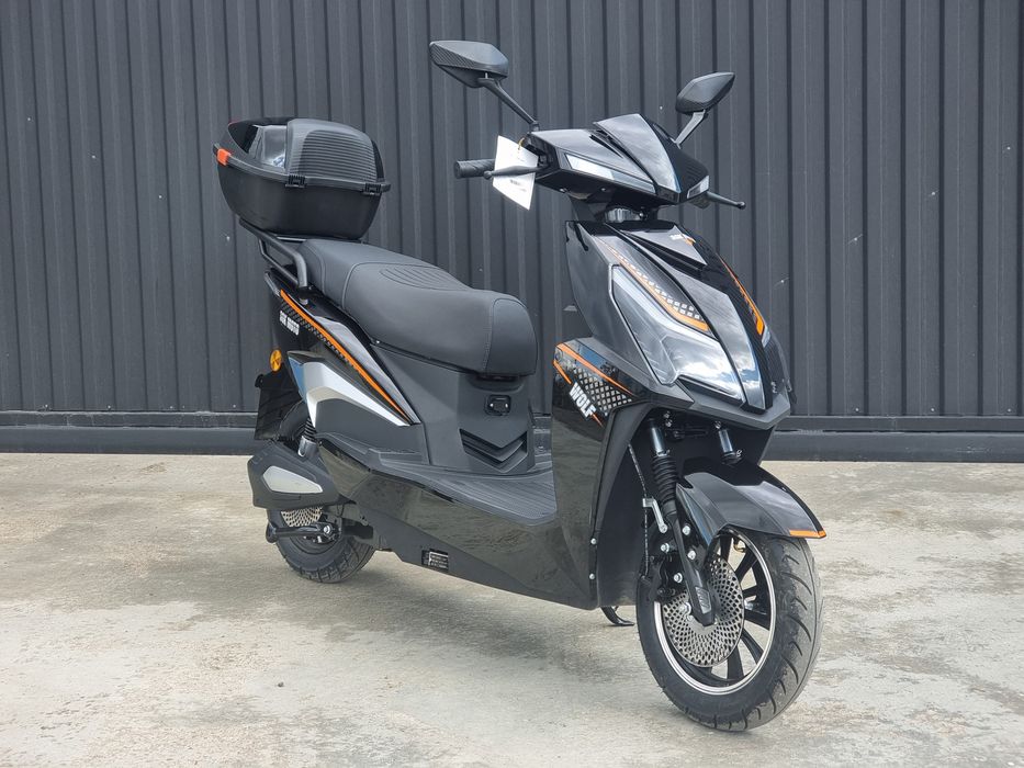 Електроскутер SokMoto WOLF 
2999w 72v 28ah