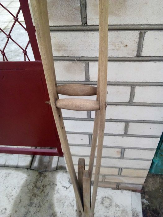 Костыли деревянные взрослые б\у