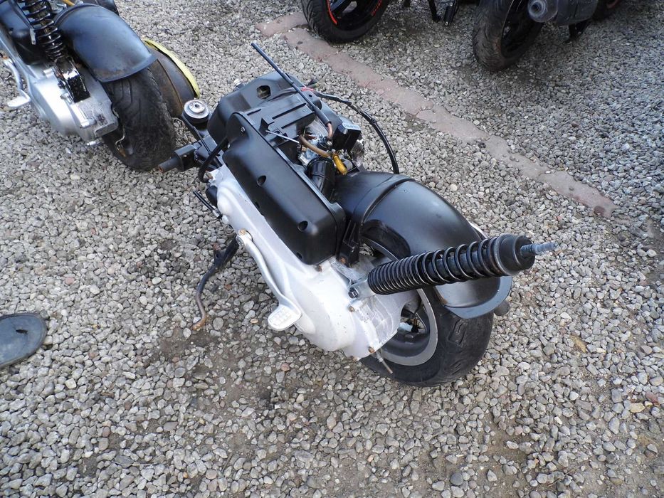 SILNIK PIAGGIO VESPA ET2 50 2T sprawny wys gwar 4 tys km
