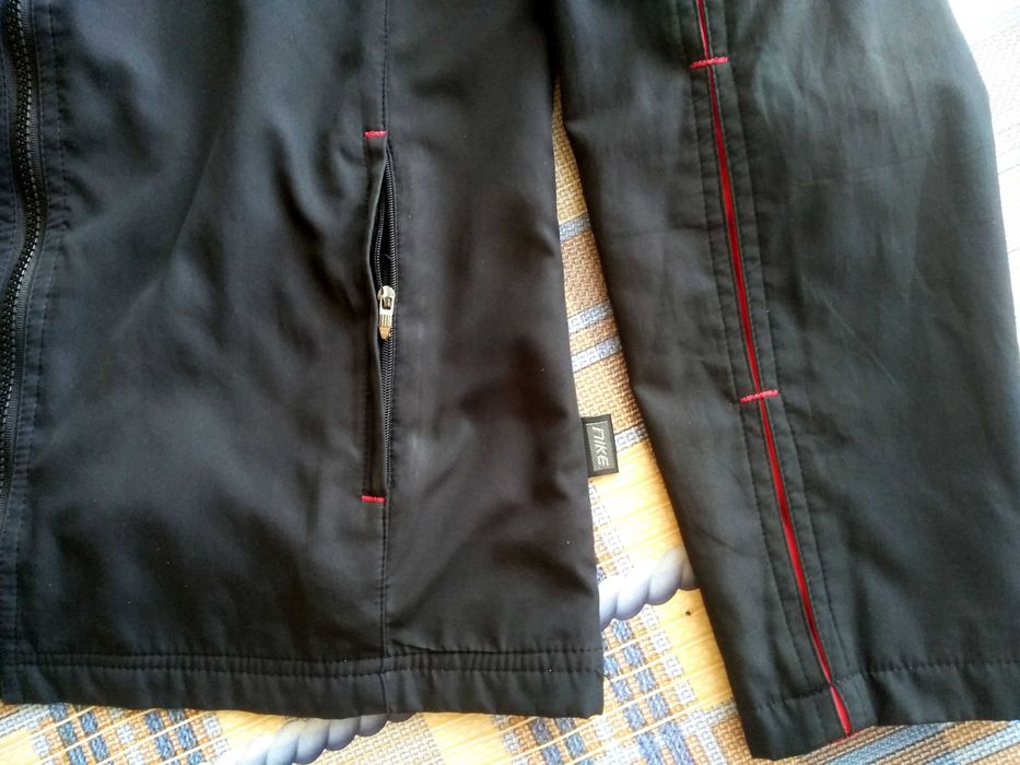 Спортивная кофта Nike (made in Turkey), женск, плечи 45 см. Возм обмен