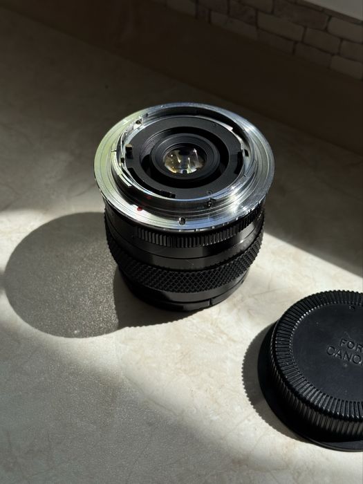 Ширококутний мануальний обʼєктив Yashica 28 mm 2.8 для canon contax