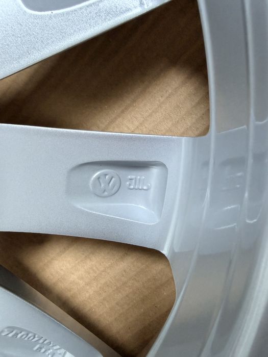 Нові Диски Original VW MULTIVAN T5 T6 R17 5x120 TRANSPORTER R17