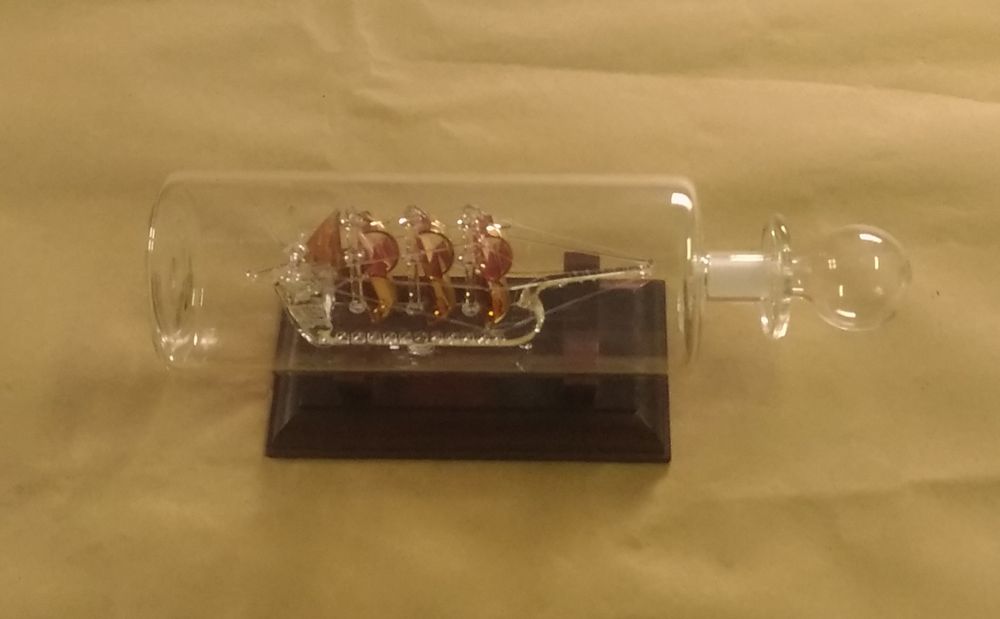 Caravela Histórica em Garrafa Vidro