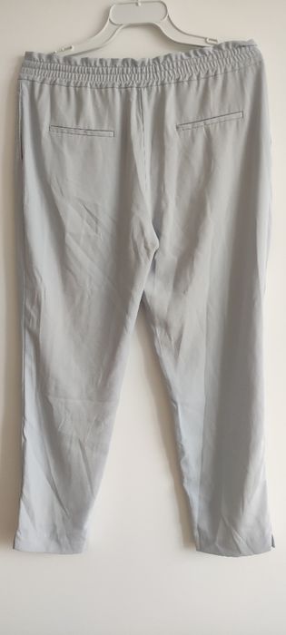 Zara spodnie r. L
