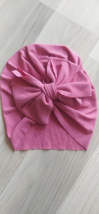 Czapka elastyczna z kokardą 46-52