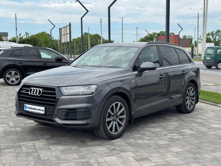 Audi Q7 2018 freshauto