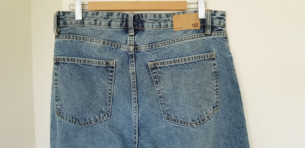 Lager 157 jeansy z wysokim stanem i prostą nogawką