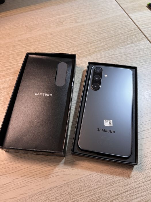 Samsung Galaxy S24 128GB Onyx Black — Como Novo — Completo