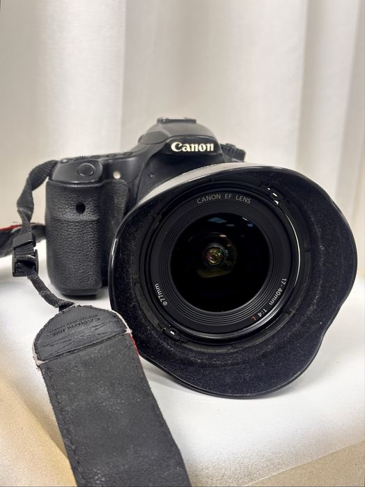 Фотоапарат Canon 60D та обʼєктив 17-40 1:4 L