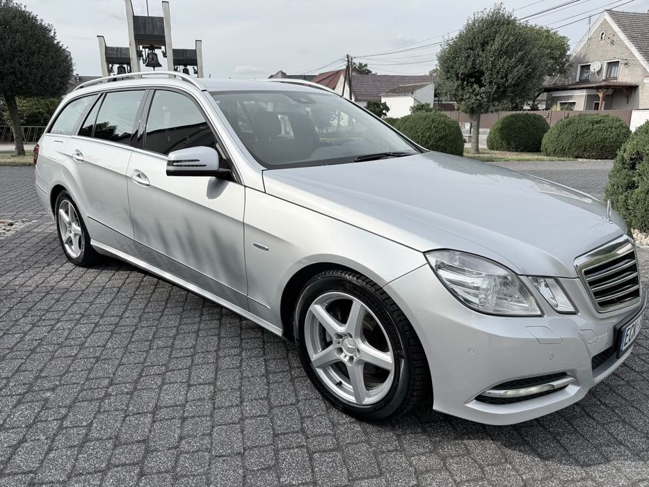 Mercedes-Benz Klasa E 220 CDi 7G Lift Avangarde Bi Xenon Navi Pdc Tempo