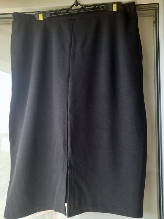 Spódniczka czarna wąska, XL