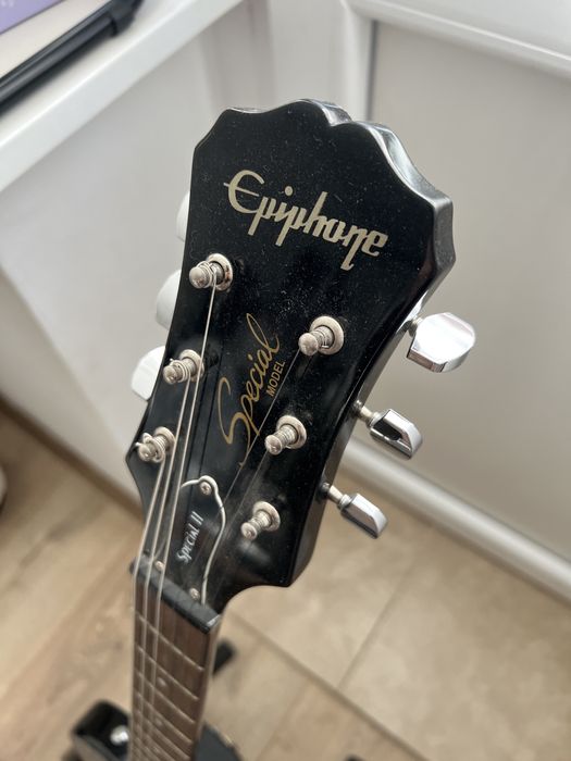 Epiphone Les Paul Special II (2)