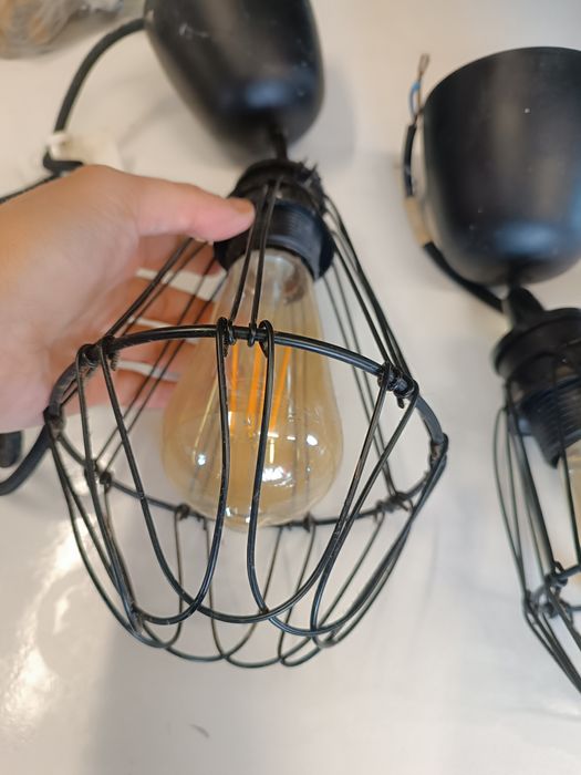 Candeeiros em excelentes condições